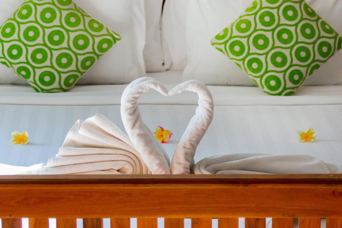 Heart Of Seminyak, 2Br, Sleeps 4, Walk To Bintang Vila Exterior foto