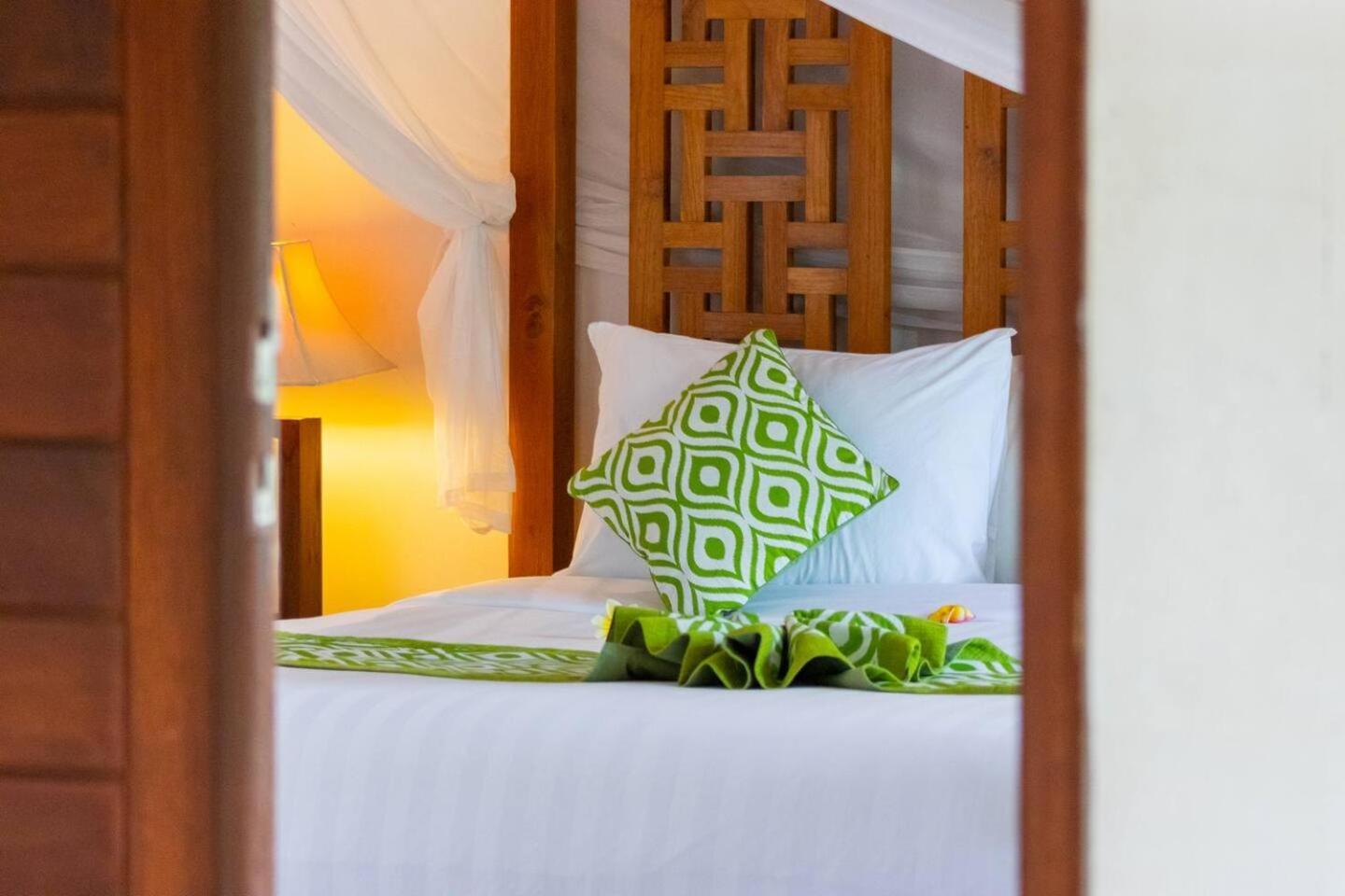 Heart Of Seminyak, 2Br, Sleeps 4, Walk To Bintang Vila Exterior foto