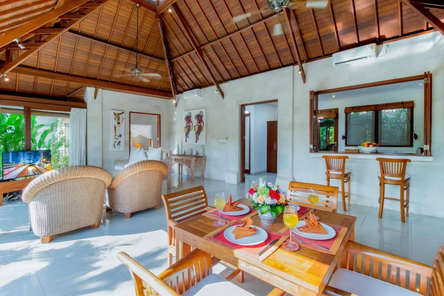 Heart Of Seminyak, 2Br, Sleeps 4, Walk To Bintang Vila Exterior foto