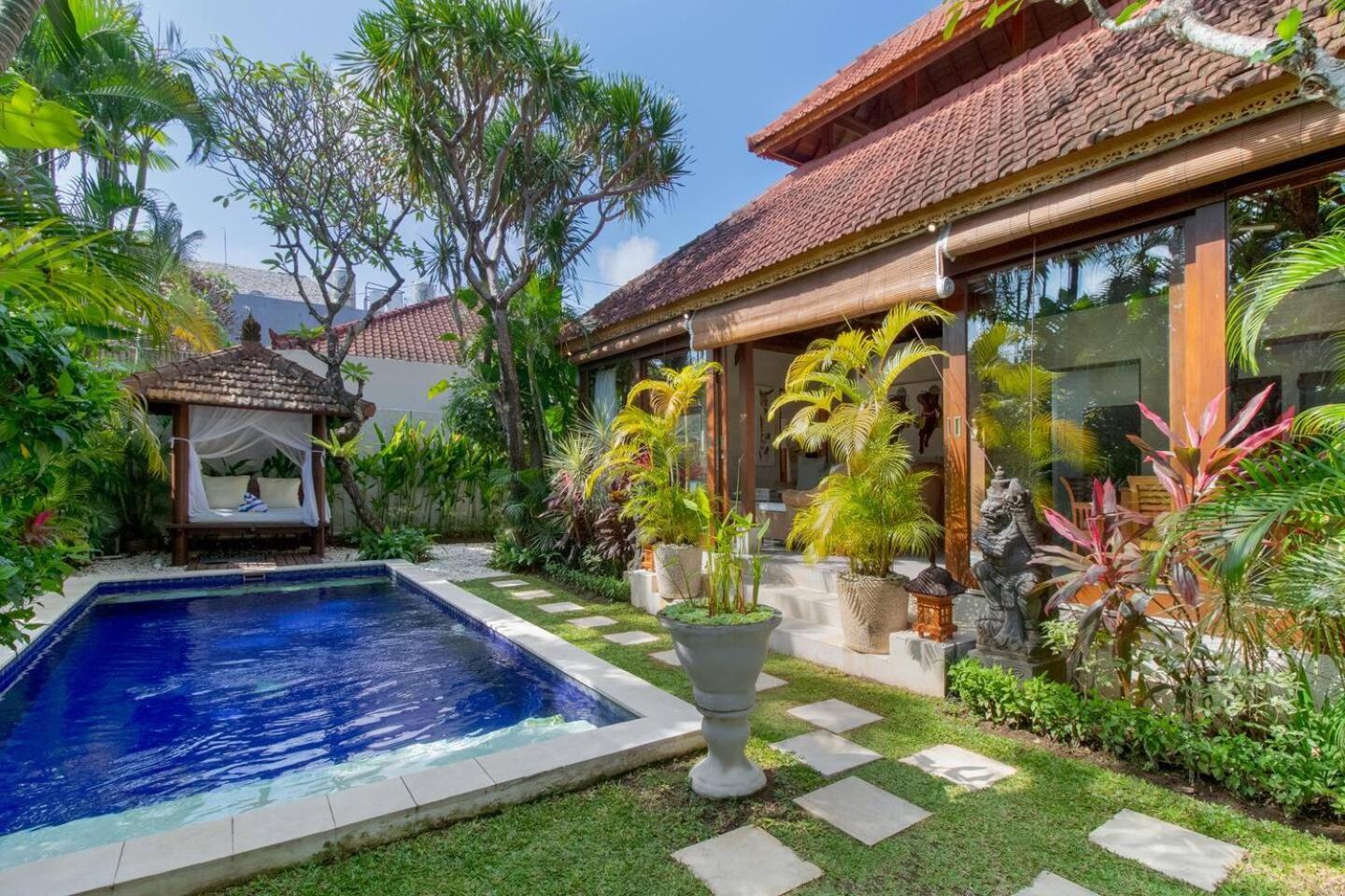 Heart Of Seminyak, 2Br, Sleeps 4, Walk To Bintang Vila Exterior foto