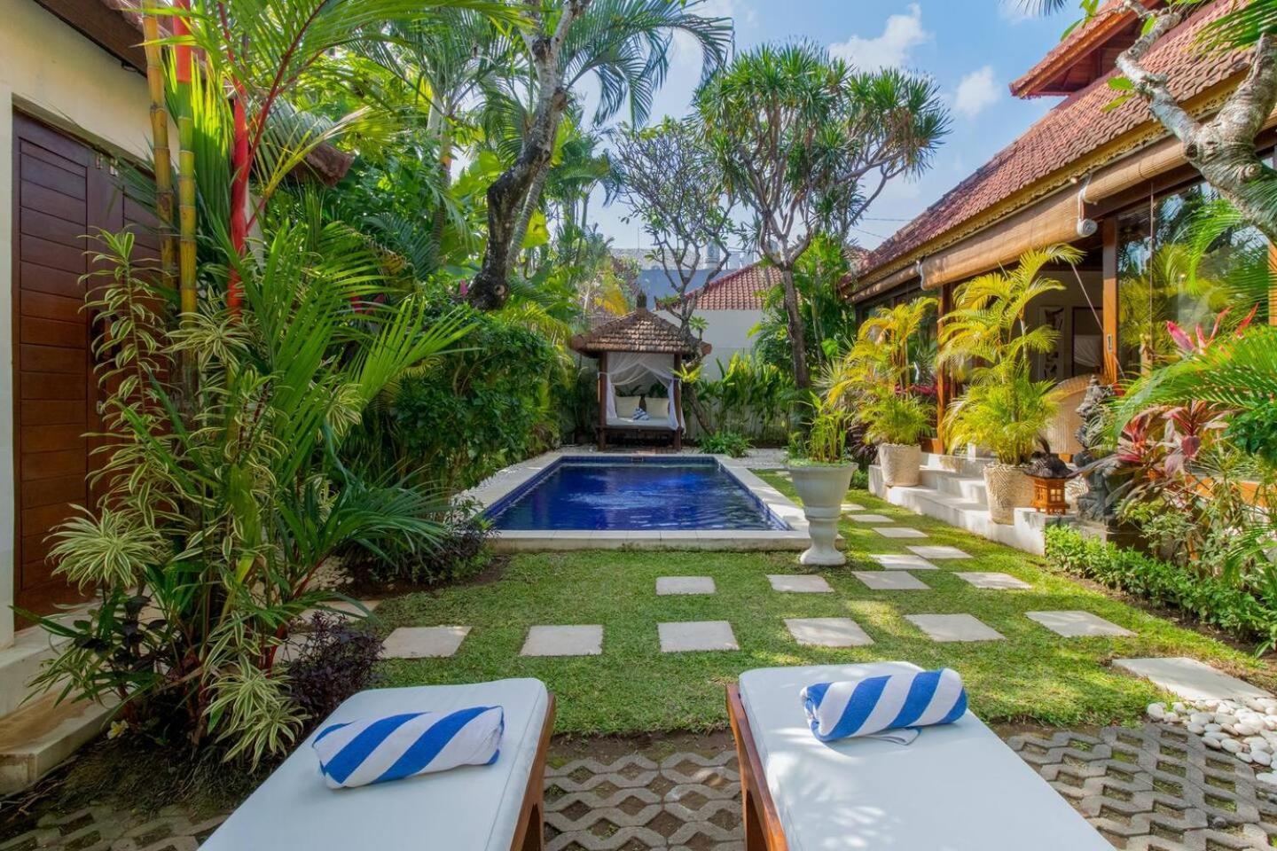 Heart Of Seminyak, 2Br, Sleeps 4, Walk To Bintang Vila Exterior foto